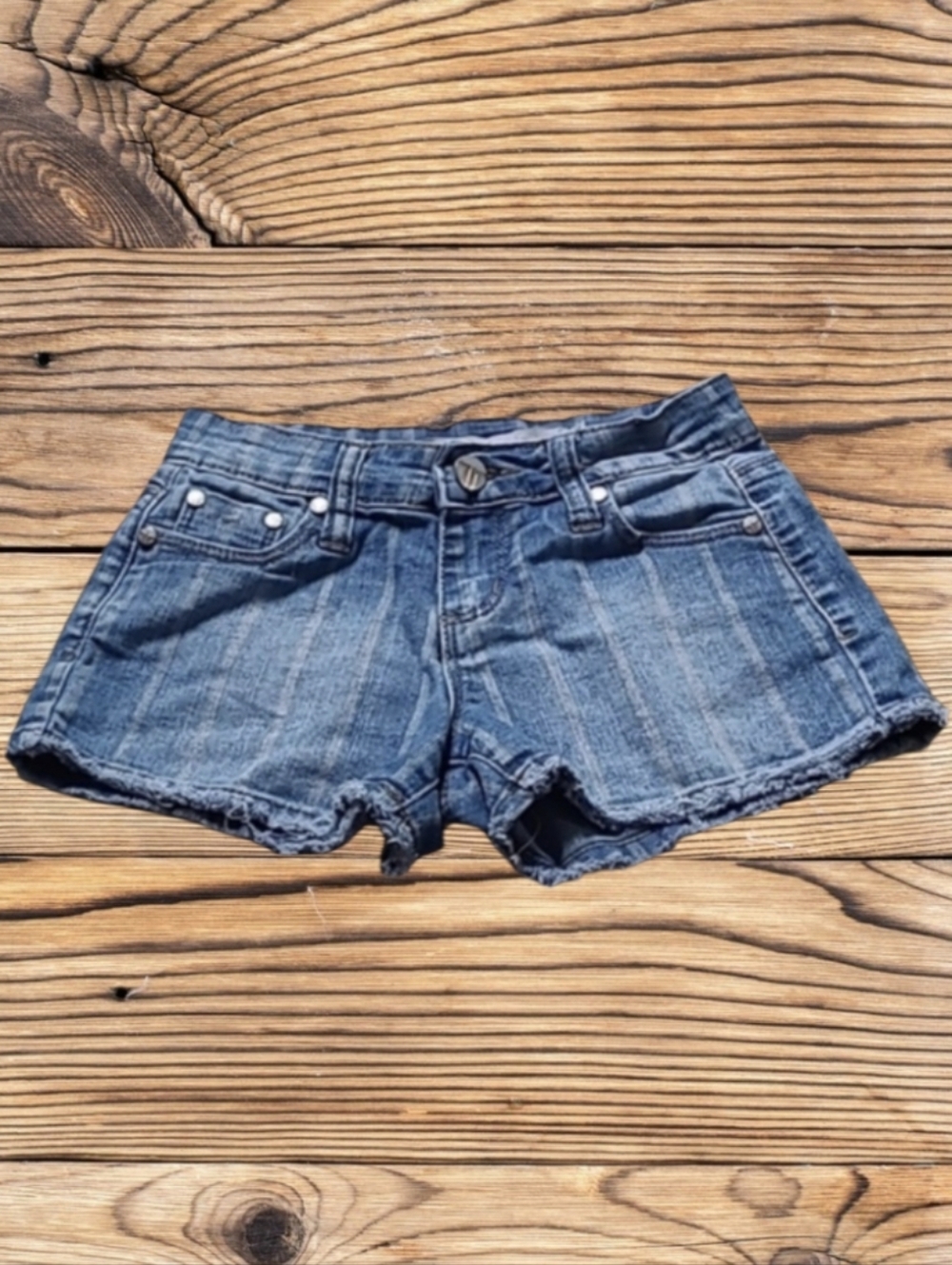 GIRL'S TRACTR SHORTS